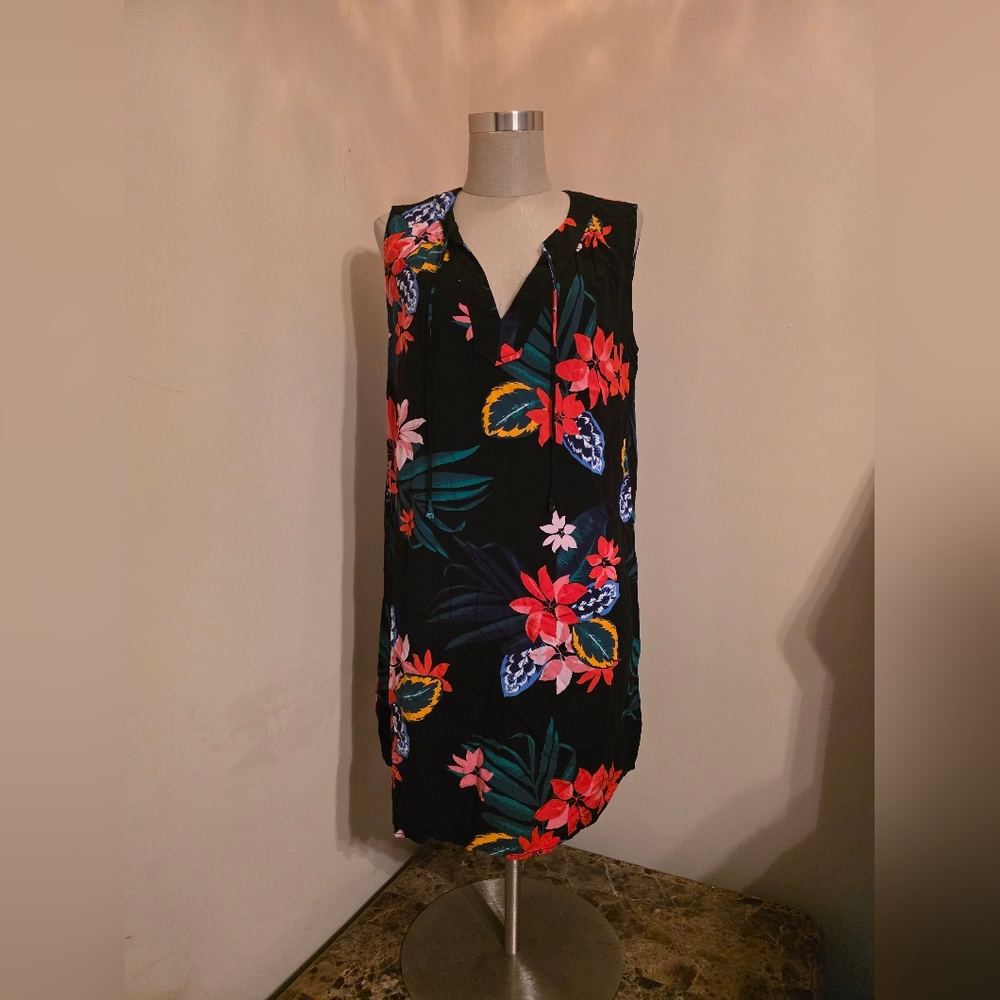 Old Navy • Sleeveless Tie-neck Black Tropical/Floral Shift Dress. Sz MED